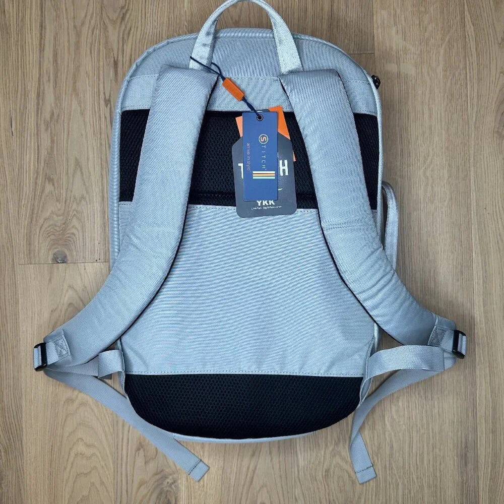NWT Stitch Golf The Day Traveler Backpack LtGray